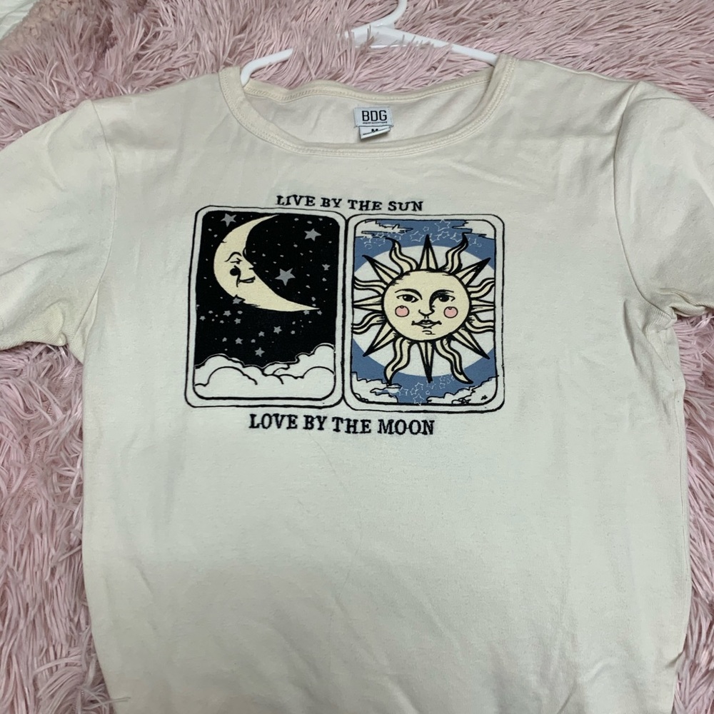 graphic baby tee